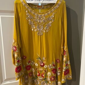Johnny Was Yellow Embroidered Women's Top